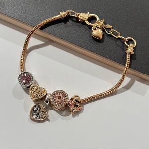 Gold Bee Charm Bracelet